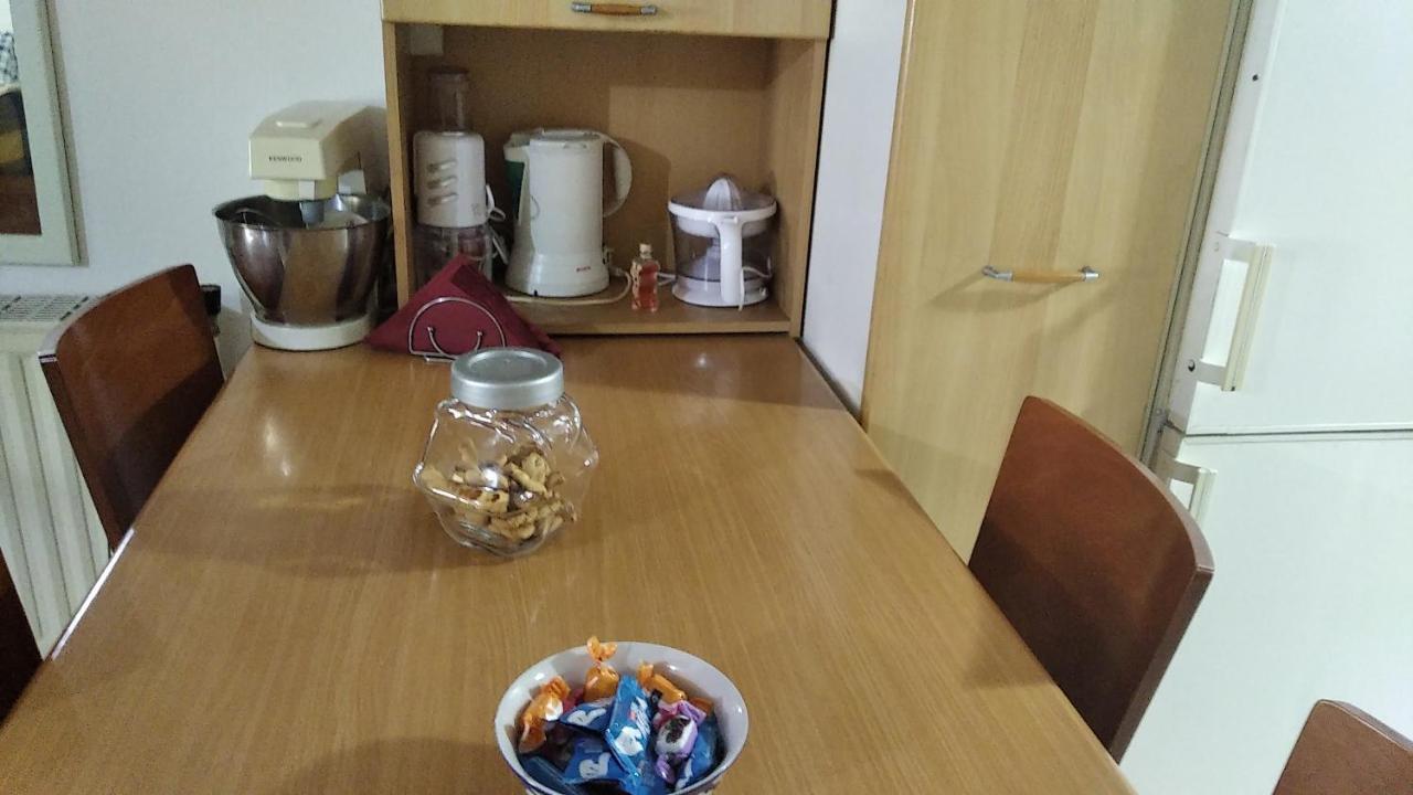 κοντά στην κλινική αγ λουκα Apartment *